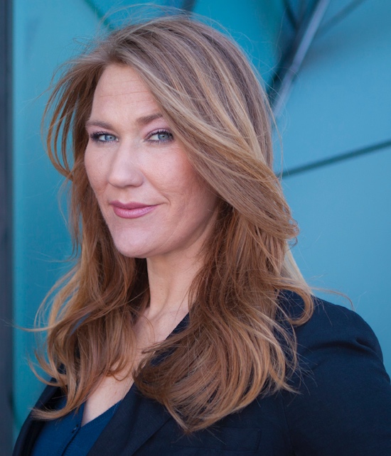 Headshot of Elizabeth Jochum